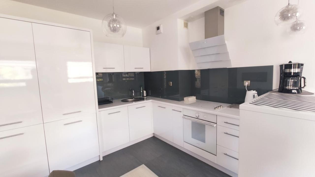 Lokietka 8B By Homeprime Krakau Buitenkant foto
